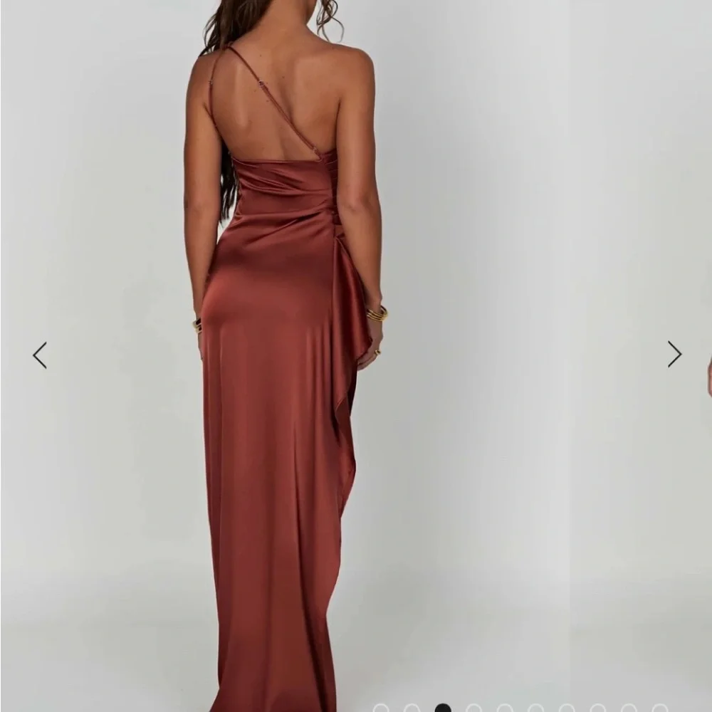 Chic One-Shoulder Satin Dress in Rich Brown - Picture 2 of 2